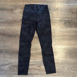 Lululemon Wunder Train Capri Leggings Camo High Rise Stretch Work Out Womens 6